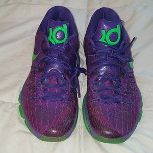 Kd 8 purple and green